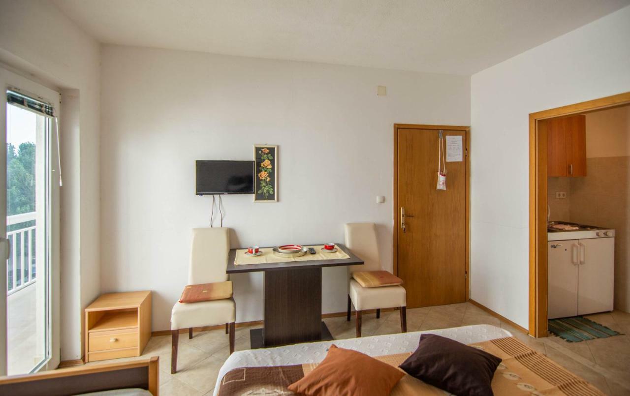 Apartmani Cosic Duće Esterno foto